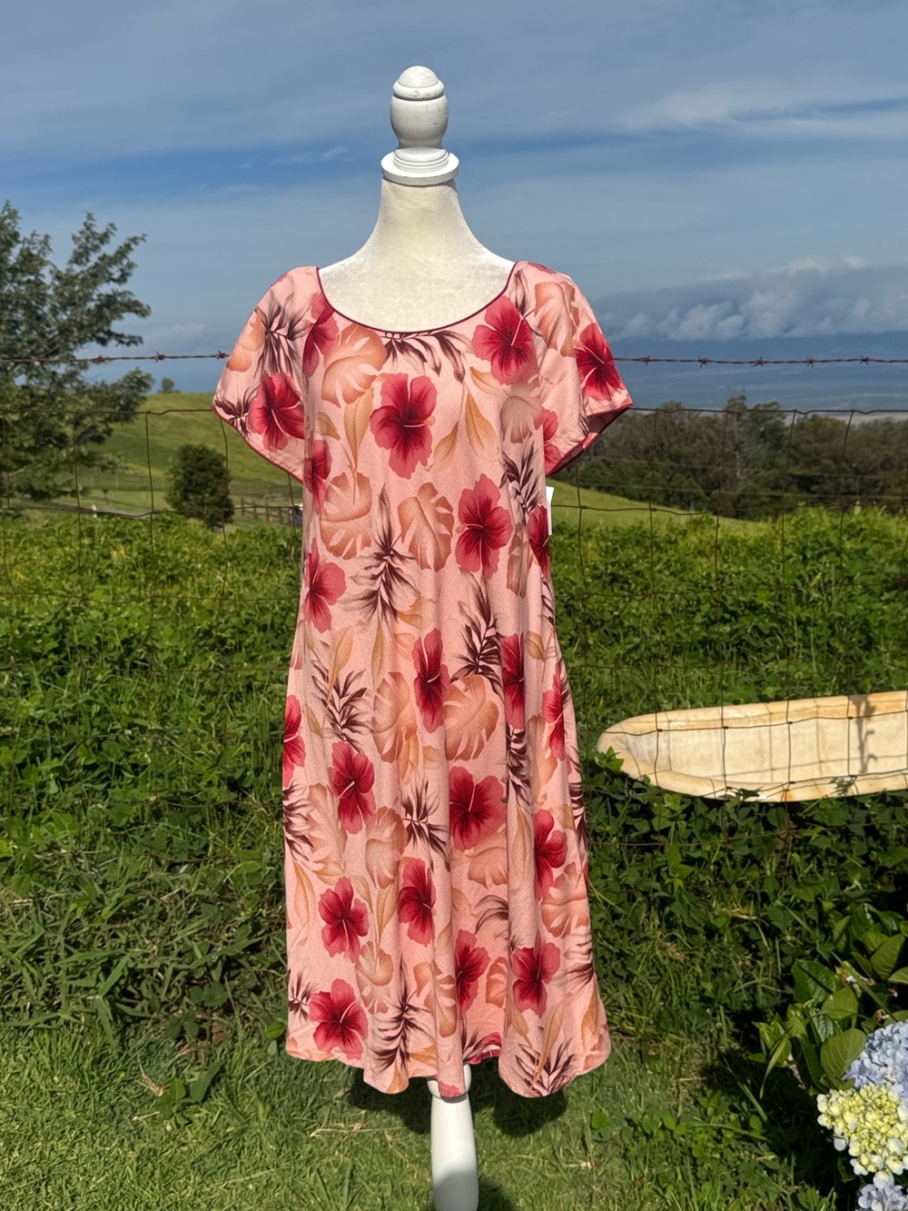 Iolani Hawaii Vtg 90s Retro Barkcloth Coral Tropical Print Shift Dress NWT